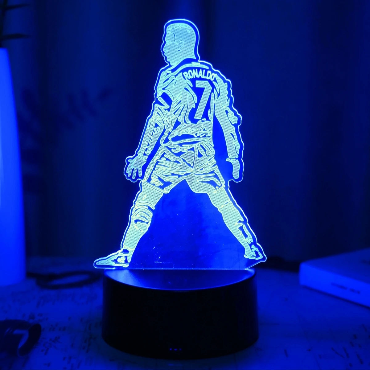 3D Football Player Night Light, 7-Color Cycle Conversion, Fan Favorite Gift, Room Decoration